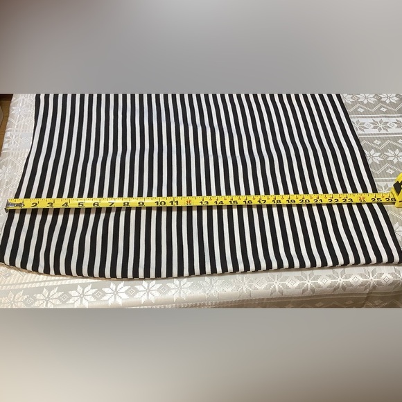 Merona Skirt Ladies Size 14 Stretch Zipper Stripes Cream Black - Picture 9 of 12